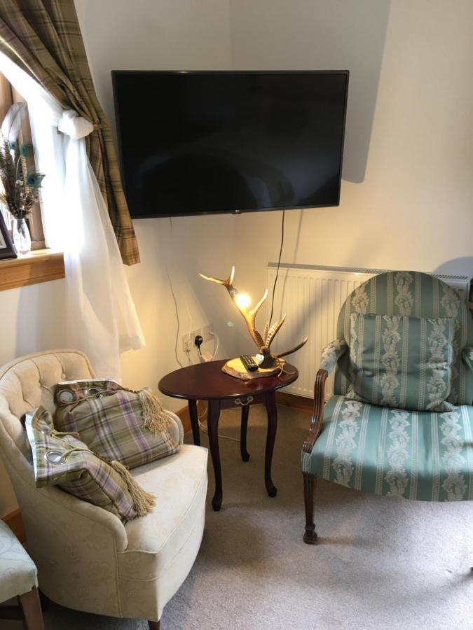 Dalmunach House Aberlour Bagian luar foto