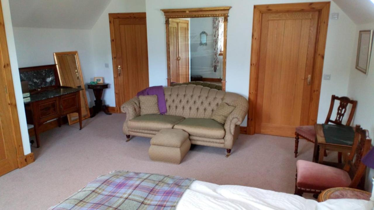 Dalmunach House Aberlour Bagian luar foto